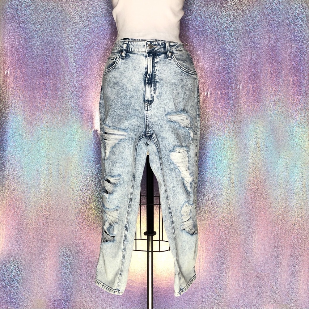 Wild Fable Mom/Boyfriend Jeans